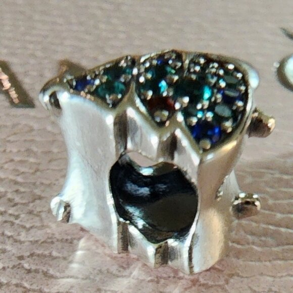 Pandora Christmas Tree Charm - Picture 7 of 9